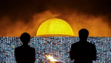 Photo of Templo de Zoom: 200.000 budistas tailandeses celebran el día sagrado a través del enlace de video