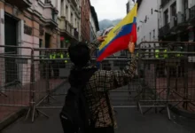 Photo of Protestas en Ecuador: 3 claves para entender las manifestaciones de grupos indígenas y el estado de excepción decretado por el gobierno