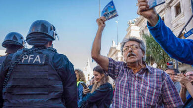 Photo of «No les alcanza, pero van a mejorar»: El diagnóstico de Milei sobre los jubilados en Argentina