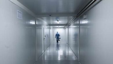 Photo of Los hospitales británicos dejan que los cadáveres se descompongan por falta de cámaras frigoríficas
