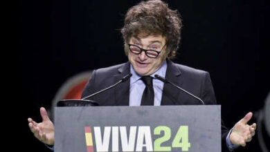 Photo of España exige disculpas a Milei y llama a consultas a su embajadora en Argentina