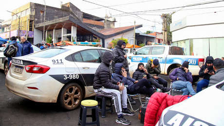 Photo of «Están mandando fruta»: policías de Misiones rechazan el aumento salarial que propuso el Gobierno local