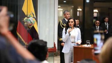 Photo of La vicepresidenta de Ecuador en manos del Parlamento: ¿por qué votarán para quitarle su inmunidad?