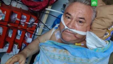 Photo of «Somos rusos, lo superaremos»: Un periodista ruso herido en un ataque ucraniano graba un video desde el hospital