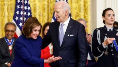 Photo of «¿Te estoy hablando en inglés?»: Pelosi explota contra una periodista que le preguntaba sobre la candidatura de Biden